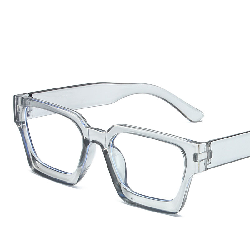 Classic Thick Box Sunglasses F - đánh giá và giá Photography Of A Man