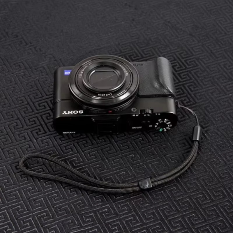 Camera Wrist Strap Hanging Pro - đánh giá và giá Sony Camera Zv-E10